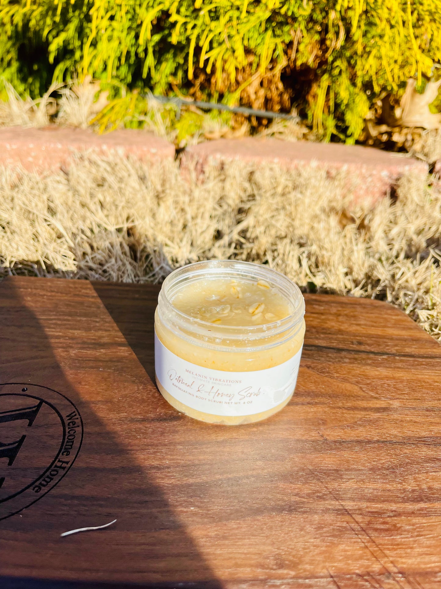 Oatmeal & Honey Nourishing Scrub