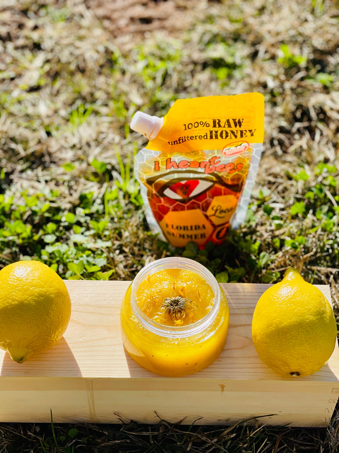 Turmeric+Lemongrass & Honey Brightening Sugar scrub